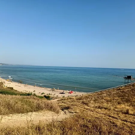 Light House 13 Pers Il Faro - Paradise With Sea View Feriehus Ortona