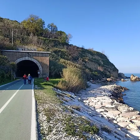 Light House 13 Pers Il Faro - Paradise With Sea View *